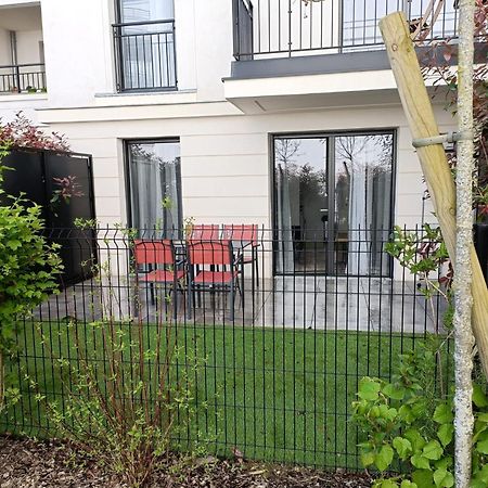 Disney - Paris 5 Min De Disney - Pk Prive Gratuit - 4 Personnes - Terrasse Jardin Chessy  Luaran gambar