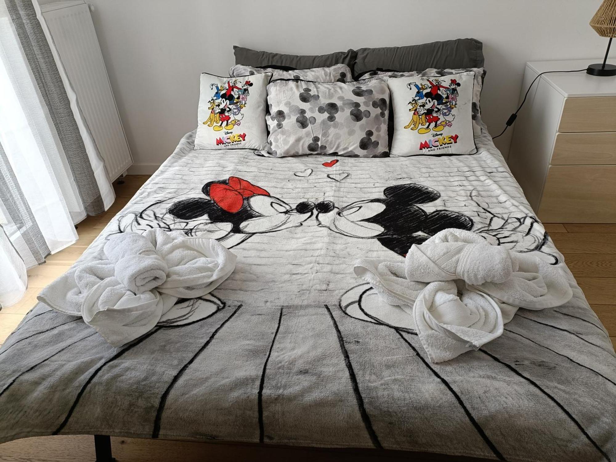 Disney - Paris 5 Min De Disney - Pk Prive Gratuit - 4 Personnes - Terrasse Jardin Chessy  Luaran gambar