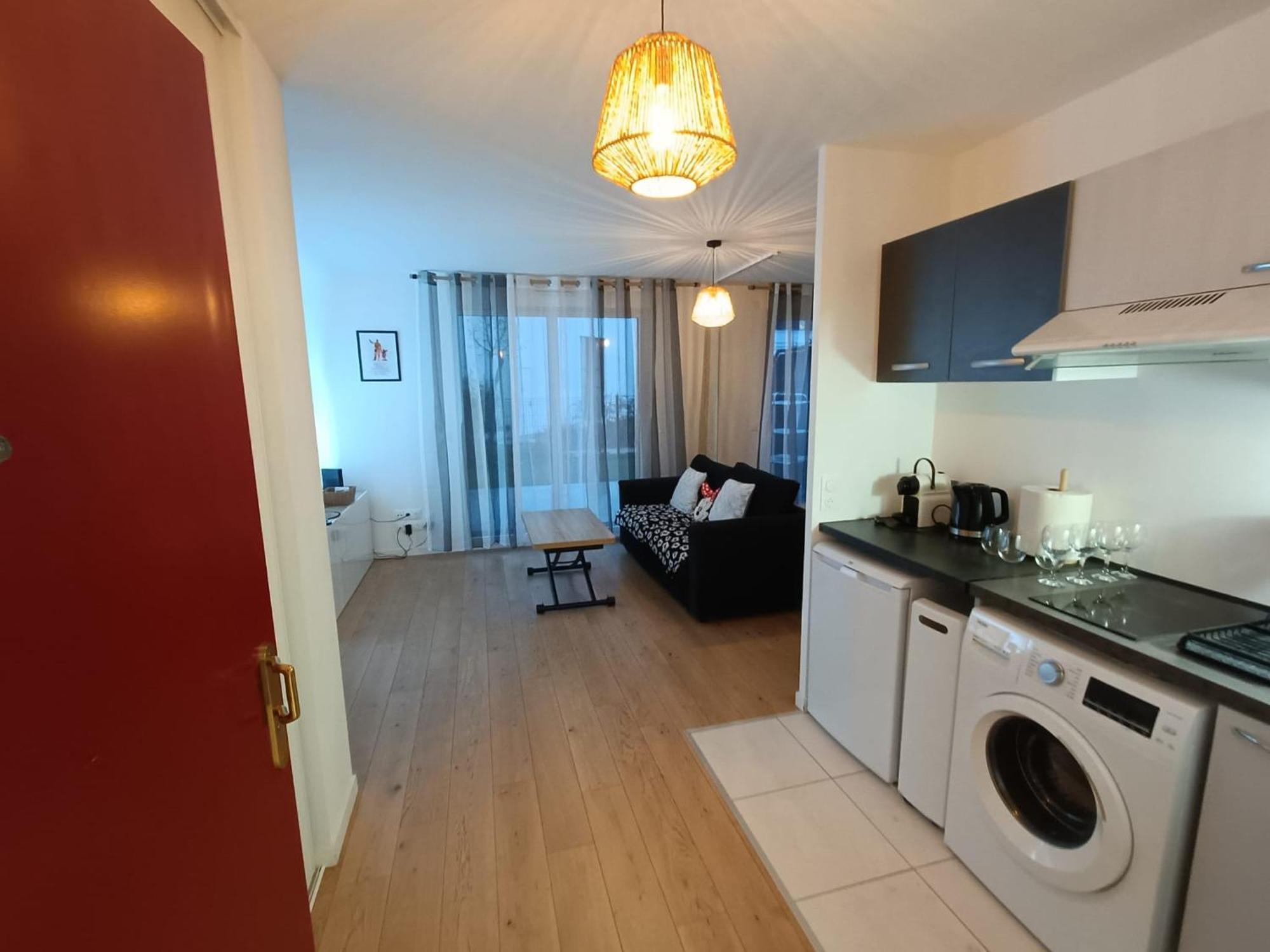 Disney - Paris 5 Min De Disney - Pk Prive Gratuit - 4 Personnes - Terrasse Jardin Chessy  Luaran gambar